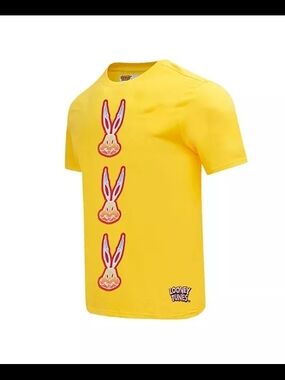 Freeze Max Warner Bros. Yellow Mens' Bunny Stack Graphic Tee
